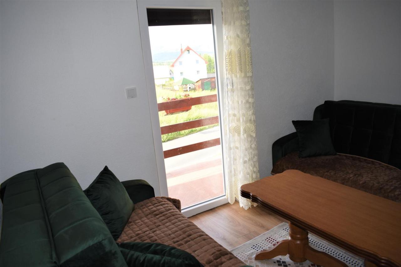 זבליאק Apartmani Mitrovic מראה חיצוני תמונה