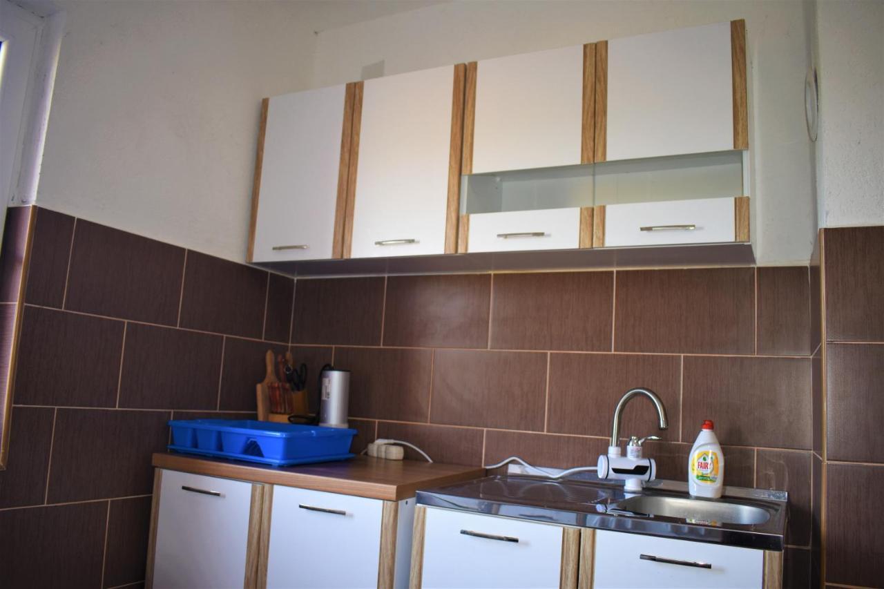 זבליאק Apartmani Mitrovic מראה חיצוני תמונה